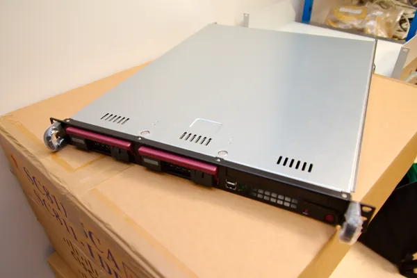 Server chassis